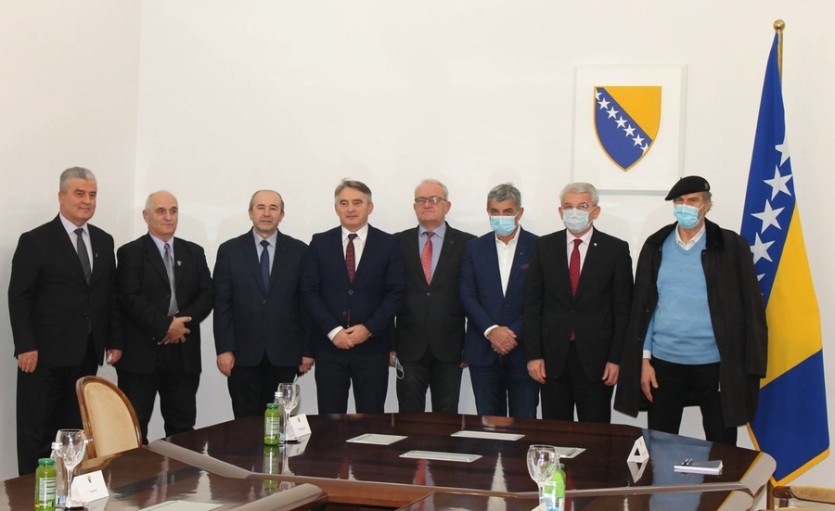 Članovi Udruženja generala Bosne i Hercegovine daju punu podršku Predsjedništvu Bosne i Hercegovine