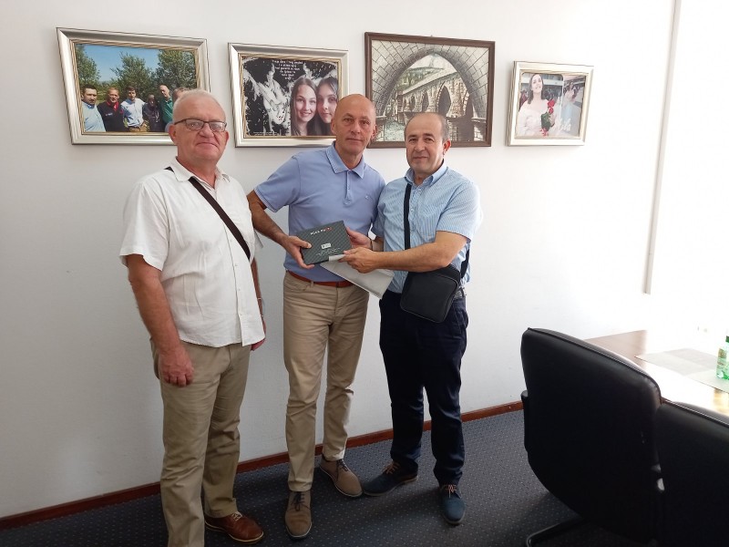 Delegacija Udruženja generala Bosne i Hercegovine u posjeti Biblioteci za slijepa i slabovidna lica u Bosni i Hercegovini8